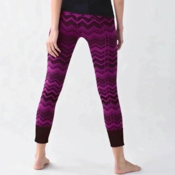Lululemon Ebb to Street Yoga Pants - Picture 2 of 6